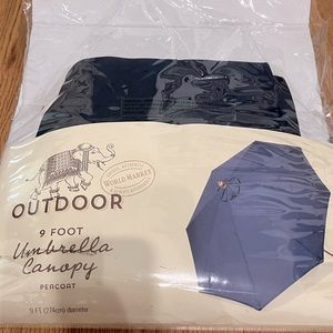 Outdoor 9 foot diameter navy umbrella canopy